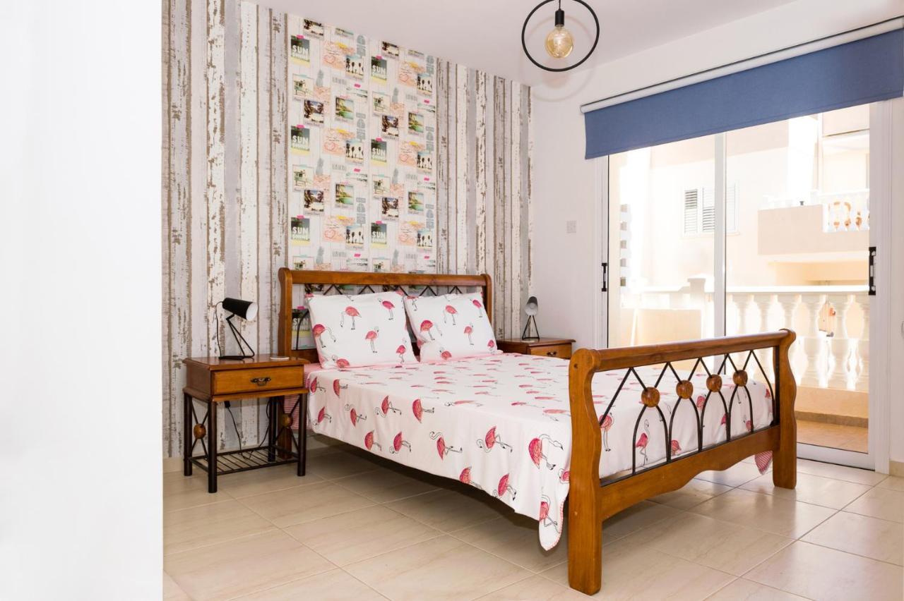 Sofia Apartment 700M Away From The Beach باراليمني المظهر الخارجي الصورة