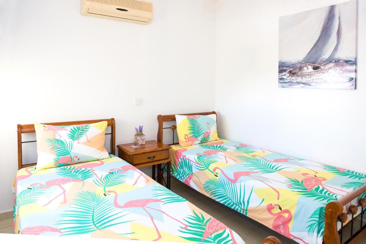 Sofia Apartment 700M Away From The Beach باراليمني المظهر الخارجي الصورة